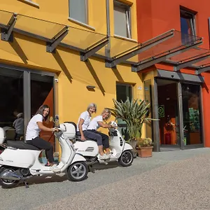 hotel-meridiana-malcesine.hotelinveneto.com/
